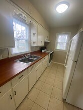 4028 Monroe St in Fort Wayne, IN - Building Photo - Building Photo