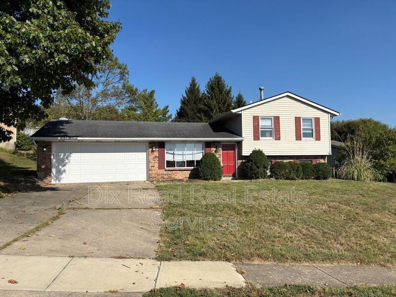 601 Leo Dr in Hamilton, OH - Building Photo