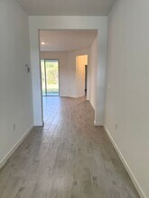 788 Sunshower Dr in Lady Lake, FL - Foto de edificio - Building Photo