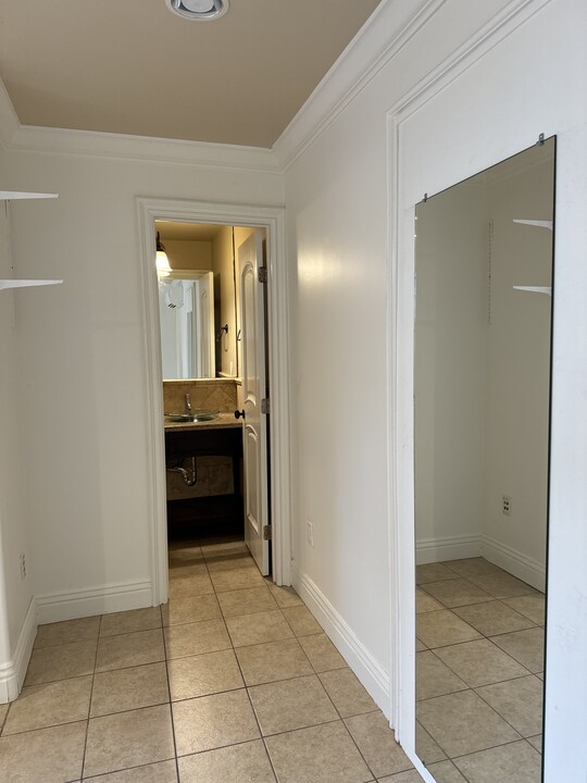 602 Elvira Ave, Unit D in Redondo Beach, CA - Building Photo