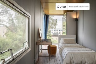 Room in Shared 6 bed/6 bath home in Washington, DC - Building Photo