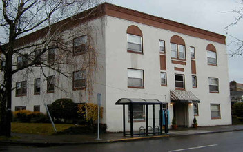 Ladd's Addition Apartments in Portland, OR - Building Photo - Building Photo