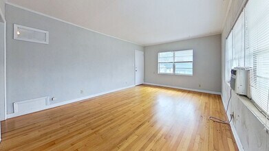 1313 Lasalle St in Jacksonville, FL - Foto de edificio - Building Photo