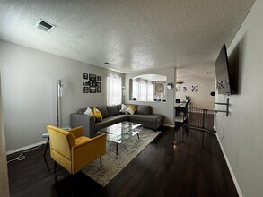 10501 Trieste Ct NW in Albuquerque, NM - Building Photo - Building Photo
