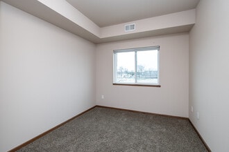 Ohana Apartments in Mankato, MN - Foto de edificio - Interior Photo