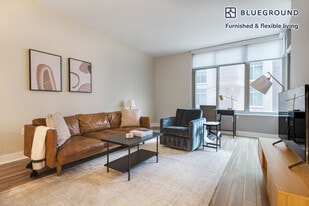 4800 Auburn Ave in Bethesda, MD - Building Photo