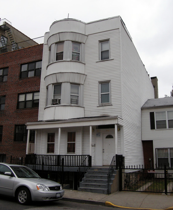 1174 Forest Ave in Bronx, NY - Foto de edificio