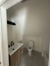 805 Blue Hill Ave, Unit 3 in Boston, MA - Building Photo - Building Photo