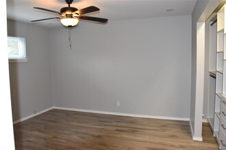 1529 Wirt Rd in Houston, TX - Building Photo - Building Photo