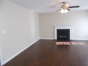 121 Dovetail Dr in Mooresville, NC - Building Photo - Building Photo
