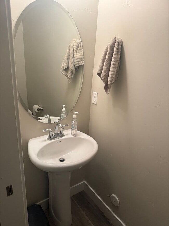 property at 1457 W 1625 S