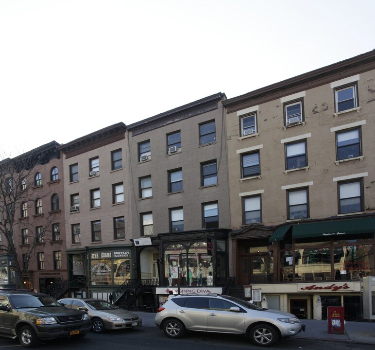 130 Montague St in Brooklyn, NY - Building Photo