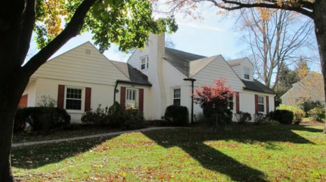 106 E Brookhaven Rd in Wallingford, PA - Building Photo - Building Photo