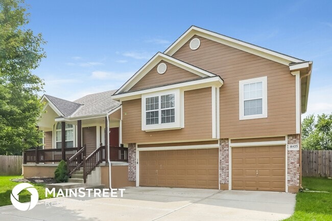 property at 16423 Richmond Ct