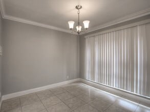 8741 Cleary Blvd in Plantation, FL - Building Photo - Building Photo