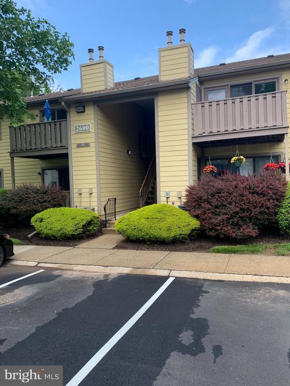 property at 2607 Adams Ct