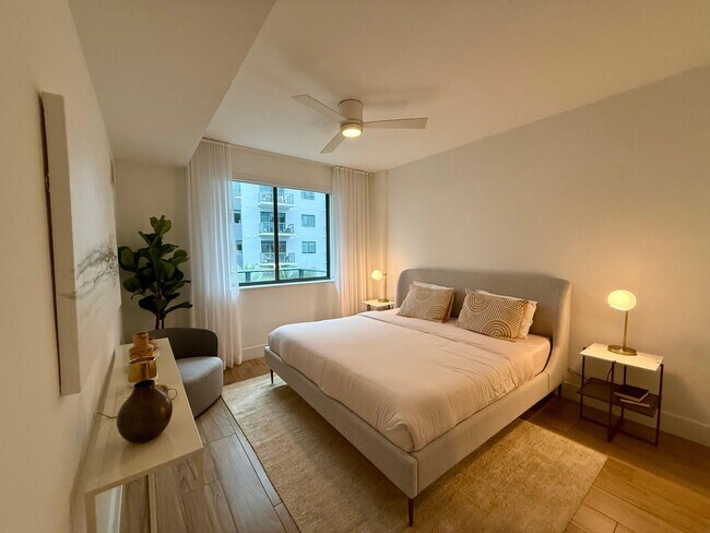 206 NE 35th Ter, Unit B1 in Miami, FL - Building Photo - Building Photo