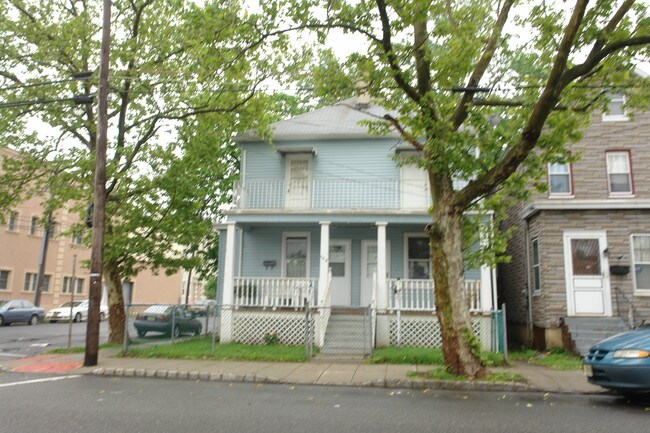 173 Washington St in Perth Amboy, NJ - Building Photo - Building Photo