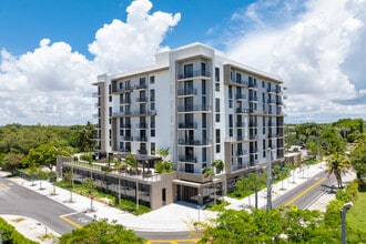 Oasis at Aventura in Miami, FL - Foto de edificio - Primary Photo