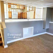 3904 S Espana St in Aurora, CO - Building Photo - Building Photo
