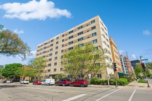 property at 1400 Chicago Ave