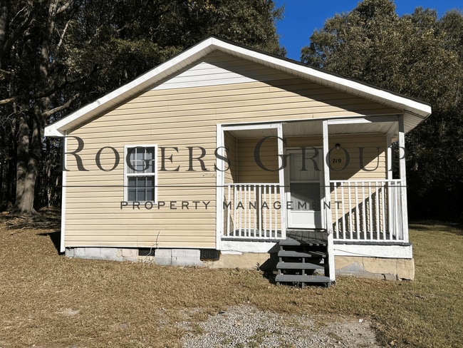 property at 710 Gordon St