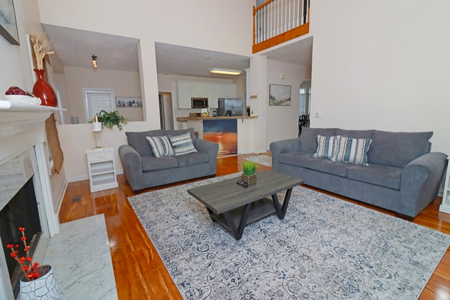 property at 1784 Clayhill Pointe SW