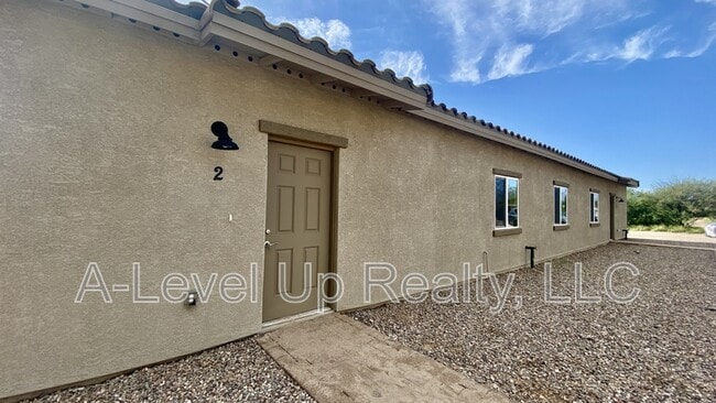 property at 1522 E 28th St