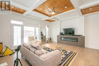 246-246 Westhaven Crescent in Ottawa, ON - Building Photo - Building Photo