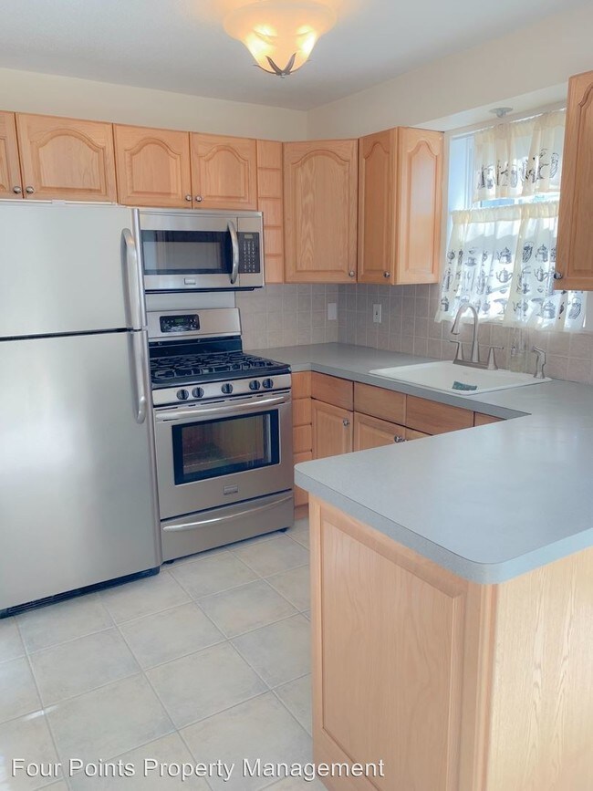 945 Riverside Dr-Unit -Unit 24D in Methuen, MA - Building Photo - Building Photo