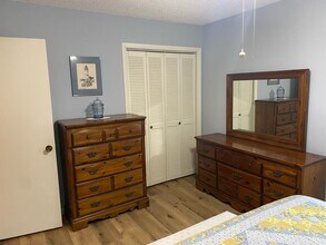 203 Opal Ln in Bristol, VA - Building Photo - Building Photo