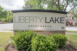 Liberty Lake in Lake Zurich, IL - Building Photo - Building Photo