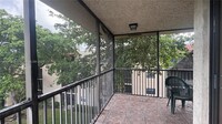 10401 W Broward Blvd, Unit 411 in Plantation, FL - Building Photo - Building Photo