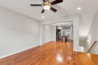 8011 Fanleaf Trail in Raleigh, NC - Building Photo - Building Photo