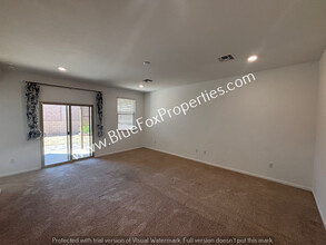 7095 W Jadewood Ln in Tucson, AZ - Building Photo - Building Photo