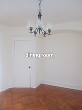 2435 77th Ave in Philadelphia, PA - Foto de edificio - Building Photo