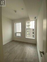 10 Rouge Valley Dr W in Markham, ON - Building Photo - Building Photo