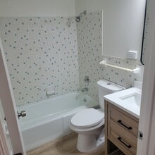 1126 Yorktown Dr in St. Charles, MO - Foto de edificio - Building Photo