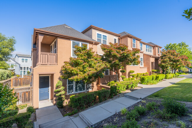 3688 Branding Iron Plz in Dublin, CA - Foto de edificio - Building Photo