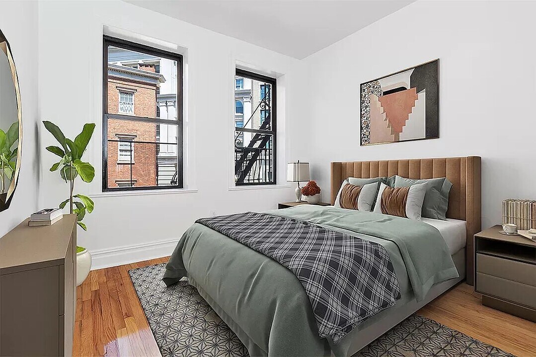 115 Perry St in New York, NY - Building Photo