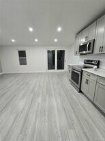 132 Roosevelt Ave in Valley Stream, NY - Building Photo