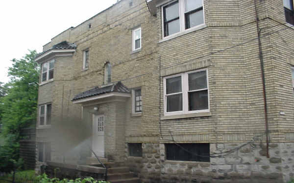 2407 Ohio Ave in Cincinnati, OH - Foto de edificio - Building Photo