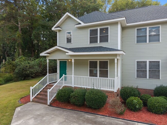 property at 107 Laura Ln