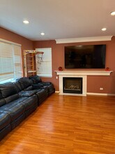 600 Creekside Cir in Gurnee, IL - Building Photo - Building Photo