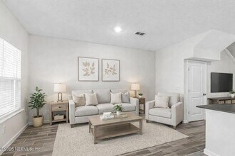 10357 Benson Lake Dr in Jacksonville, FL - Building Photo - Building Photo