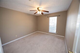 8317 Grand Oaks Ct in Montgomery, AL - Building Photo - Building Photo