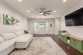 1562 W Alder Rd in San Tan Valley, AZ - Building Photo - Building Photo