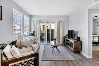 Silverhawk Apartments in La Quinta, CA - Building Photo - Interior Photo