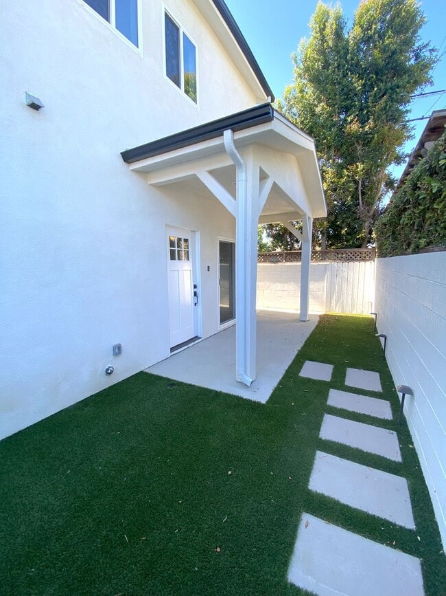 property at 4641 W 130th St