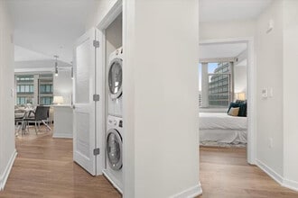 400 Army Navy Dr in Arlington, VA - Building Photo - Building Photo